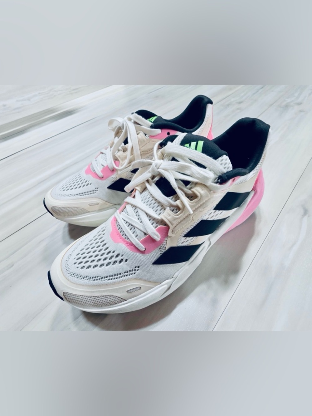 Adidas Adistar 1 women's running shoe in pink and cream - Picture 2 of 5